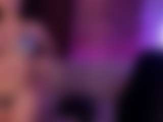Live cam show with Liz Martins - Interactivetoy on Soda Cam