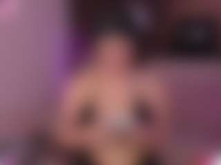 Live cam show with Liz Martins - Colombia on CamSextacy
