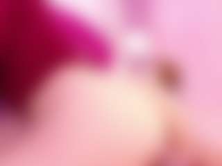 Live cam show with Anny-1 - Green Eyes on Milf Play