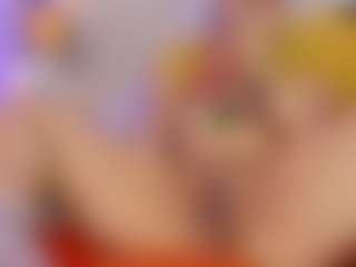 Live cam show with Anny-1 - Green Eyes on Camsoda