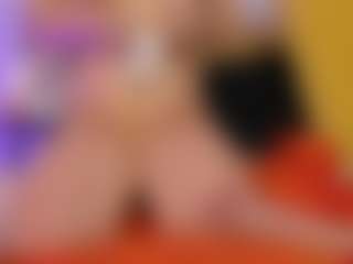 Live cam show with Anny-1 - Green Eyes on Camsoda