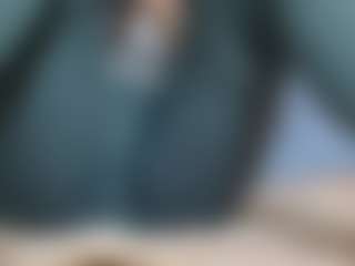 Candyemilly12's Live Sex Cam Show