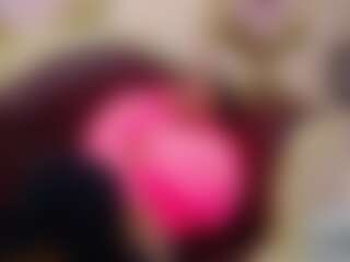 sexxy-browwn's Live Sex Cam Show