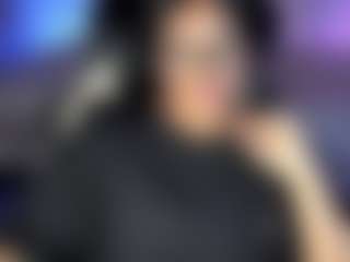 Live cam show with dannadomiinguez - Garter on Milfs Live