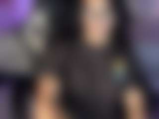 Live cam show with dannadomiinguez - Garter on CamwithHer