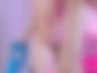 Live cam show with Zlatna - Blonde Hair on Milfs Live