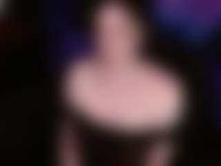 Live cam show with Edge_Doll - Erotic Dance on UwU Esports