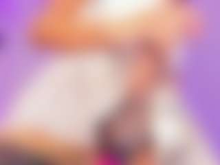 Live cam show with PRINCESS VICTORIA - Brown Eyes on Lustler