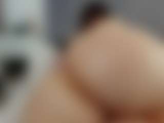 Live cam show with Laurel - Foot Fetish on xxxlivecams.org