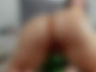 Laurel's Live Sex Cam Show