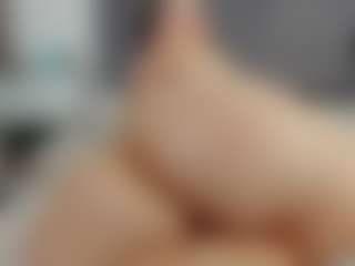 Laurel's Live Sex Cam Show