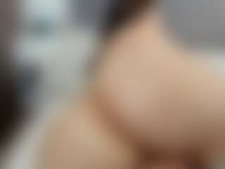 Laurel's Live Sex Cam Show