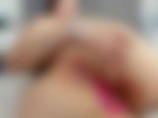 Live cam show with Laurel - Facial Piercings on Adult Interactions
