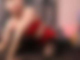 Sarsei MILF webcam performer live streaming