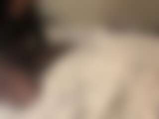 EBONYBIRDIE's Live Sex Cam Show