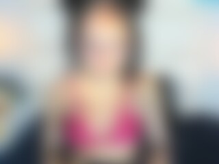 Seks show na żywo z ANNIEE-FOX