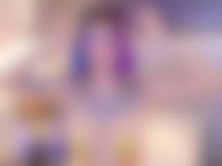 Live cam show with Annie - Strapon on Uber Horny