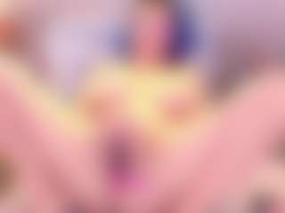 Live cam show with Annie - Femdom on sexytreat.net