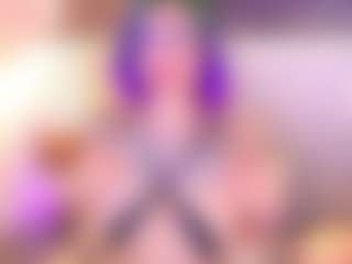 Live cam show with Annie - Raven Hair on Camsoda