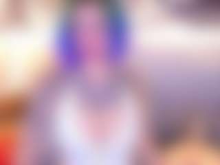 Live cam show with Annie - Strapon on boobsie.com