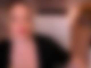 Tilly MILF webcam performer live streaming