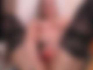 Live cam show with Tilly - Orgasm on Milfs Live