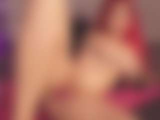 Live cam show with Nicole_Rouss - Green Eyes on Camversity