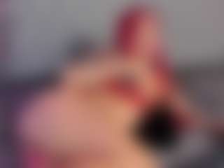 Live cam show with Nicole_Rouss - Green Eyes on SpunkLive