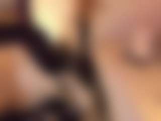 Live cam show with amber-disney - Mature on Uber Horny