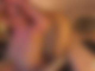 Live cam show with amber-disney - Wife on Gym Cam Girls