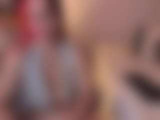 Live cam show with amber-disney - Housewife on WildCum