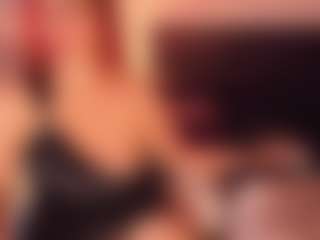 Live cam show with amber-disney - Housewife on justonemore.cc