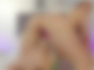 Live cam show with helen-moorex - Athletic on Streamer API
