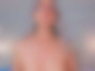 helen-moorex's Live Sex Cam Show