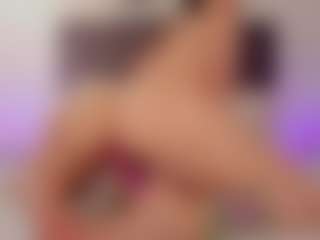 Live cam show with helen-moorex - Nipple Piercings on Camsoda