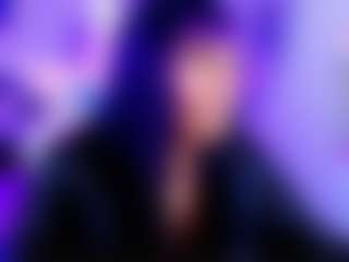Live cam show with MARCELINE - Nipple Piercings on AdultVida.com