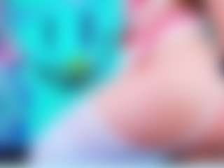 Live cam show with MARCELINE - Strip on Camsoda