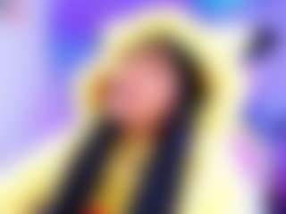 Live cam show with MARCELINE - Petite on crypto-cams