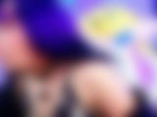 Live cam show with MARCELINE - Lush on CamClone