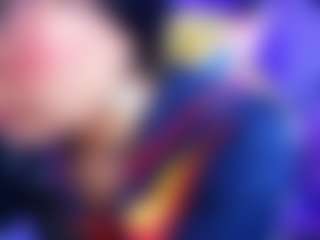Live cam show with MARCELINE - Striptease Teen (18+) on Gym Cam Girls