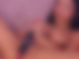 AnaisBloom's Live Sex Cam Show