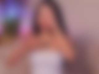 AnaisBloom's Live Sex Cam Show