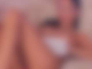 AnaisBloom's Live Sex Cam Show