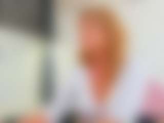 Live cam show with Karissia - Public Mature on Livezox