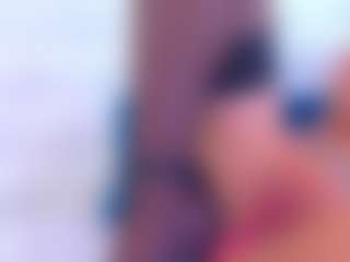 Live cam show with Karissia - Dildo Mature on Latina Girls