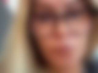 Monikkk's Live Sex Cam Show