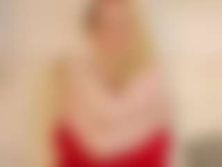 LauraSky's Live Sex Cam Show