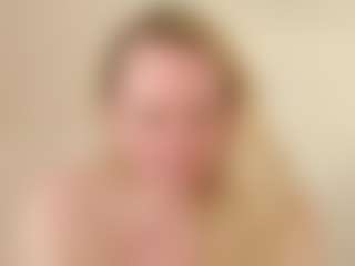 Live cam show with LauraSky - Strapon on madthumbs