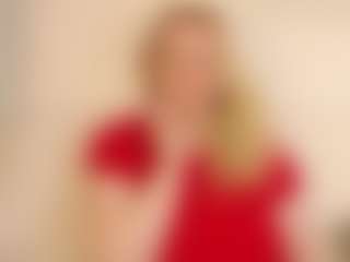 LauraSky's Live Sex Cam Show