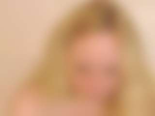 Live cam show with LauraSky - Hairy Pussy BBW on https://playwithruby.com